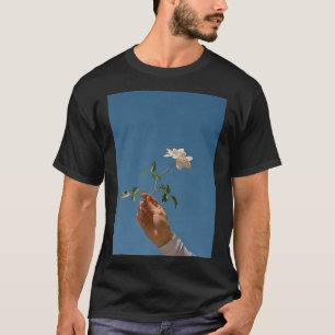 baby blue aesthetic flowers teen girls men women s T-Shirt
