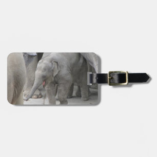 BABY ELEPHANT LUGGAGE TAG