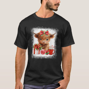 Baby Highland Cow Merry Christmas Farmer Cute Cow T-Shirt