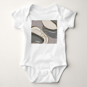 Baby jersey bodysuit in stylish graphic