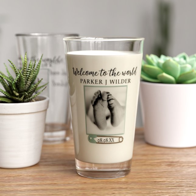 Baby Photo Welcome to the World Keepsake Glass (Welcome to the world little one! Upload your baby photo to this lovely keepsake glass and your name)