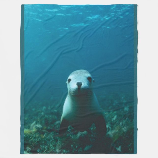 BABY SEAL FLEECE BLANKET (Front)