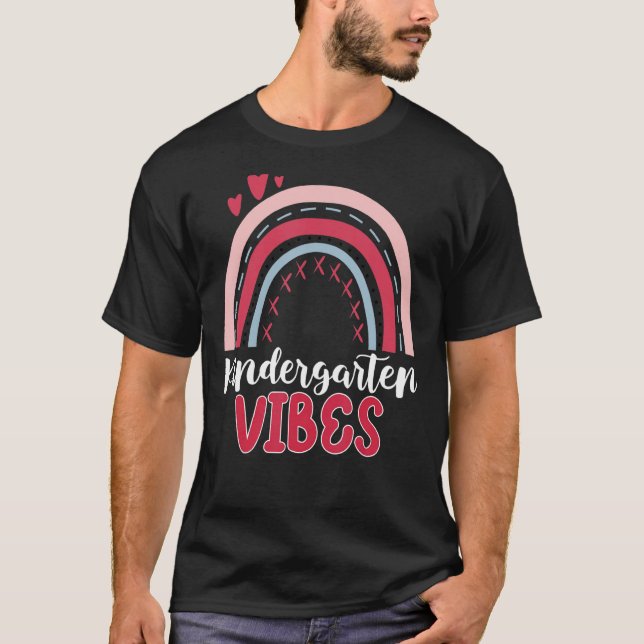 Back To School Kindergarten Vibes Student Teacher  T-Shirt (Front)