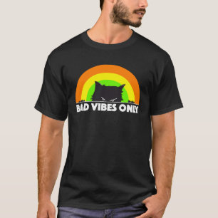 Bad Vibes Only  angry black cat retro rainbow  men T-Shirt