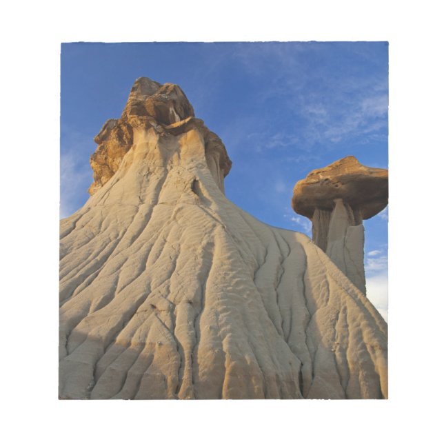 Badlands formations at Makoshika State Park in Notepad (Front)