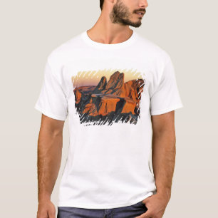 Badlands in Theodore Roosevelt National Park T-Shirt