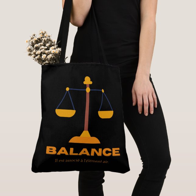 Bag Balance (Close Up)