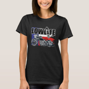 Bagger Motorcycle Texas Flag. Chicano Vicla Lowrid T-Shirt