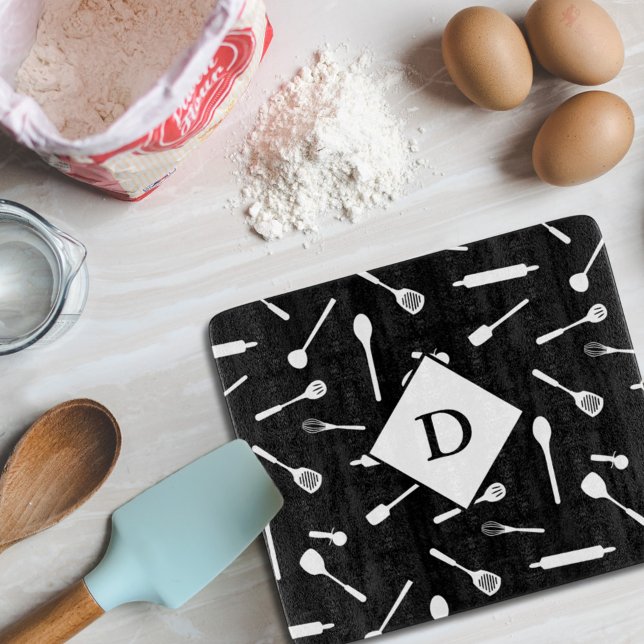 Baking Dad Utensil Pattern Black Cutting Board (Creator Uploaded)