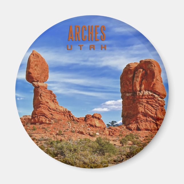 Balanced rock Utah Magnet (Front)