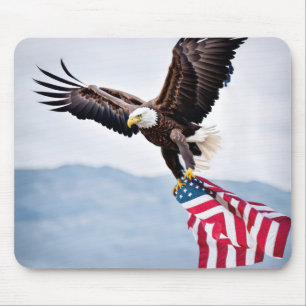 Bald Eagle Flying With American Flag Mouse Mat