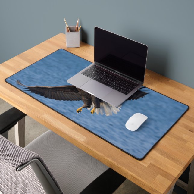 Bald eagle in flight desk mat (Office 2)