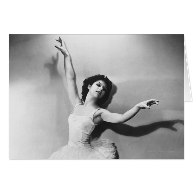 Ballerina en pointe B&W (Front Horizontal)