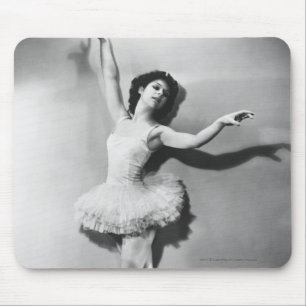 Ballerina en pointe B&W Mouse Mat