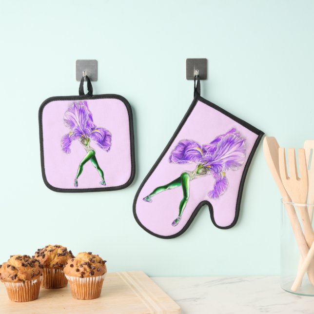 Ballerina Iris Flower Oven Mitt & Pot Holder Set (Insitu(Hanging))