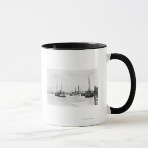 Bandon, Oregon View of Harbour Waterfront Mug