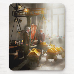 Banker - Worth its weight in gold Mouse Mat