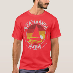 Bar Harbour Maine Vintage Sailboat 70s Retro Sunse T-Shirt