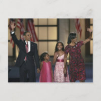 Barak Obama family wave at the last night of