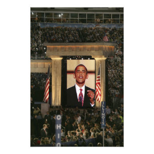 Barak Obama speaks at the last night of the Photo Print