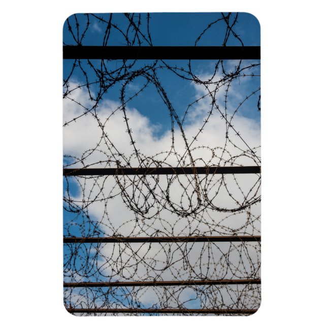 Barbed Wire Fence Magnet (Vertical)