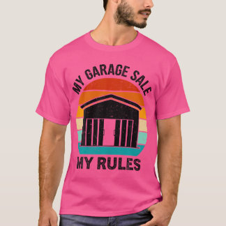Bargain Hunter Yard Sale For A Garage Sale T-Shirt