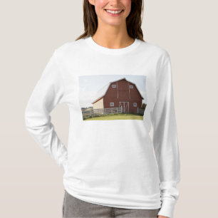 Barn in rural landscape T-Shirt