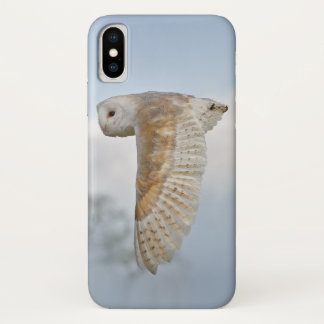Barn Owl in Flight iPhone X Case