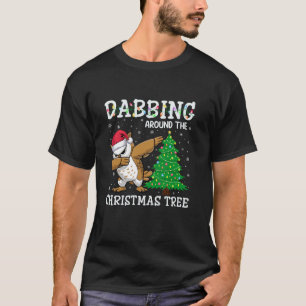 Barn Owl Santa Hat Dabbing Around the Christmas Tr T-Shirt