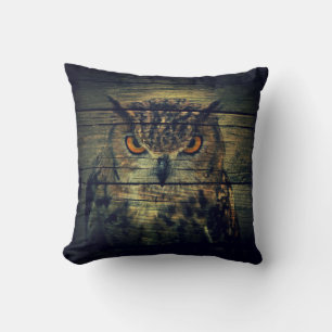 Barn Wood Gothic wild bird Spooky hoot owl Cushion