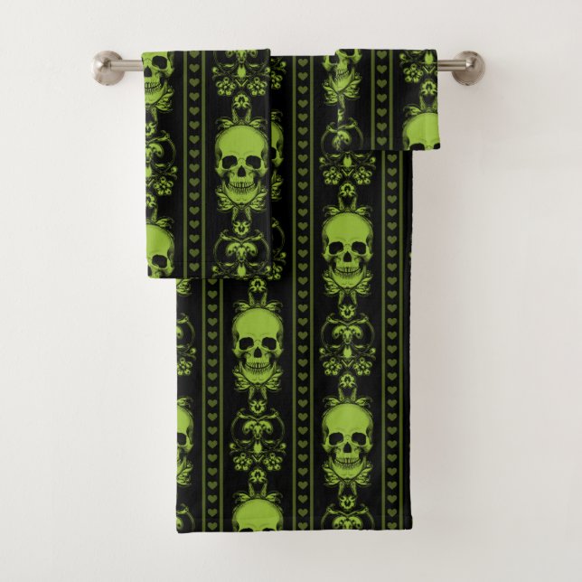 Baroque Skull Stripe Pattern Green Bath Towel Set (Insitu)