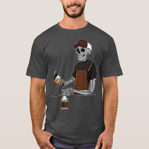 Bartender Skeleton Mixologist Man Cocktail Fun Bar T-Shirt
