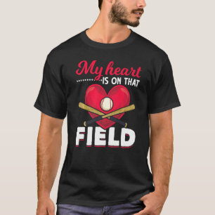 Baseball Player Heart Baseball Coach Baseball Fan T-Shirt