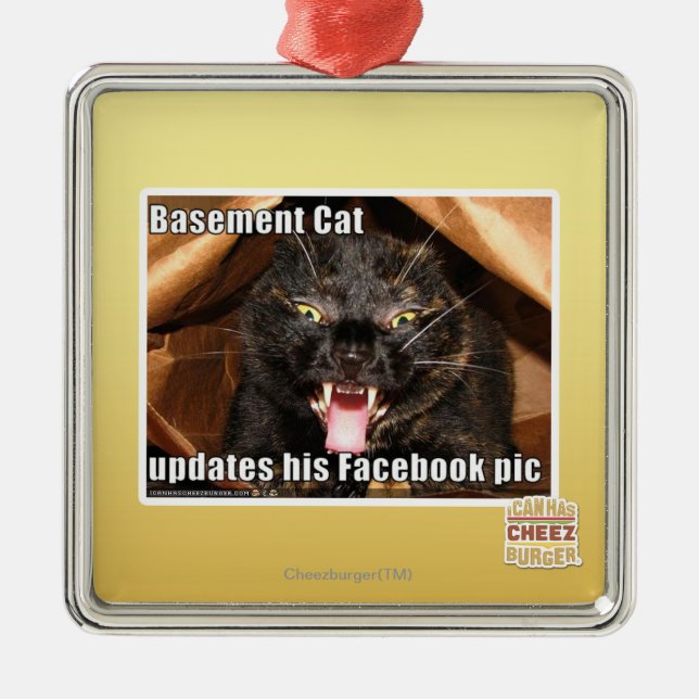 Basement Cat Metal Tree Decoration (Front)