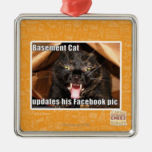 Basement Cat Metal Tree Decoration (Front)