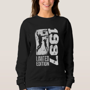 Basketball-Players Vintage born 1997 Birthday Bask Sweatshirt