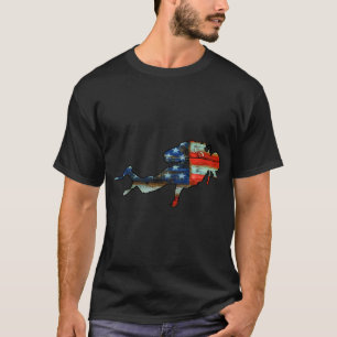 Bass Fishing American Camo USA Flag for Fisherman T-Shirt