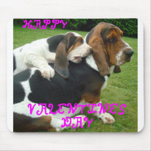 basset-hound valentines.png mouse mat