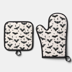 Bat Silhouettes Oven Mitt & Pot Holder Set