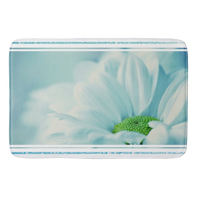 Bath Mat/Daisy with Dew Drops Mat (Front)