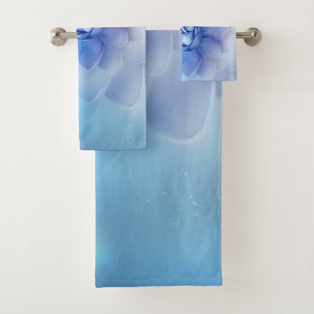 Bath towel - Blue flower (Insitu)