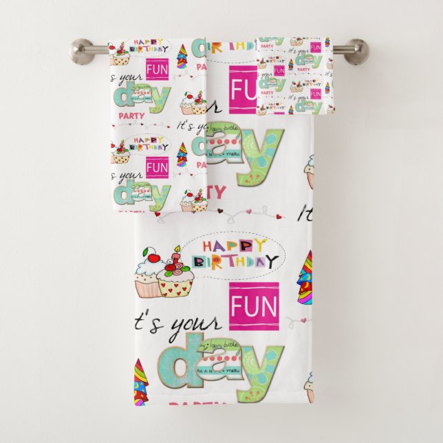 Bath Towel Sets,  Happy Birthday FUN Cupcake (Insitu)