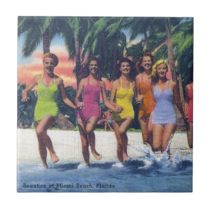 BATHING BEAUTIES TILE