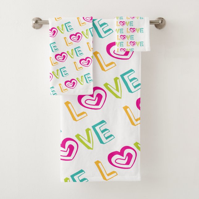 Bathroom Towel Sets Valentine's Day Love Hearts (Insitu)