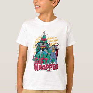 Batman   Batman & Robin Gift Wrapped To XMas Tree T-Shirt