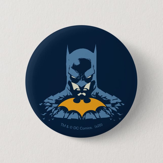 Batman Shattered Bust With Gold Logo 6 Cm Round Badge (Front)