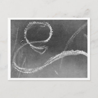 Battle of Britain & The Blitz: #17 Vapour Trails. Postcard