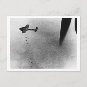 Battle of Britain & The Blitz: #26 Do17 Unloads Postcard