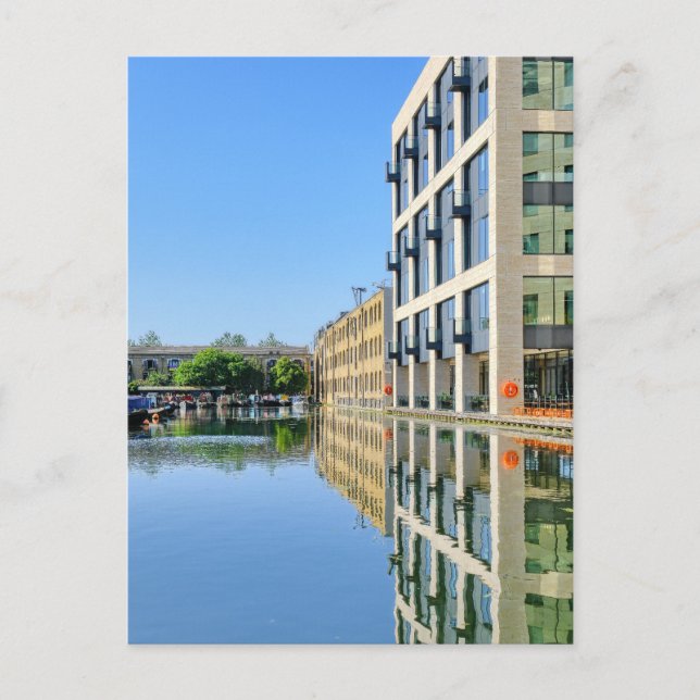 Battlebridge Basin, Kings Cross, London Postcard (Front)