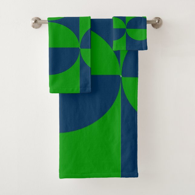 Bauhaus Squares and Circles Bath Towel Set (Insitu)